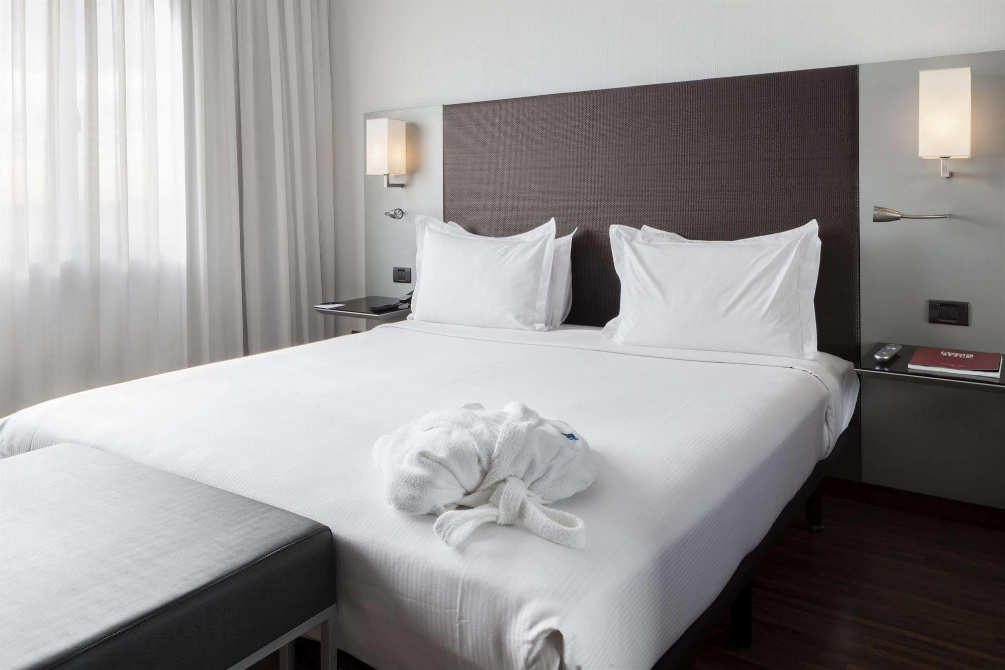 Ac Hotel San Sebastian De Los Reyes By Marriott Exterior foto